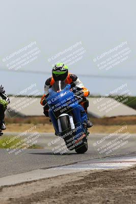 media/May-26-2025-Lets Ride (Mon) [[3bf1de1d65]]/B Group/1220pm (Wheelie Bump)/